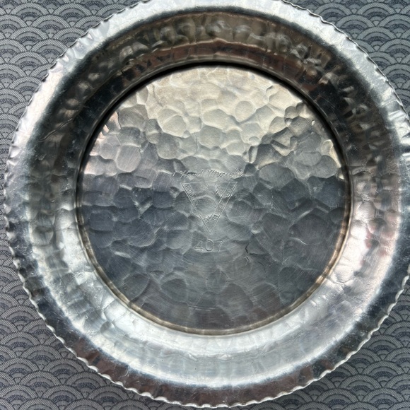 Vintage Rodney Kent 407 Hammered Aluminum Set of 2 - Picture 13 of 13